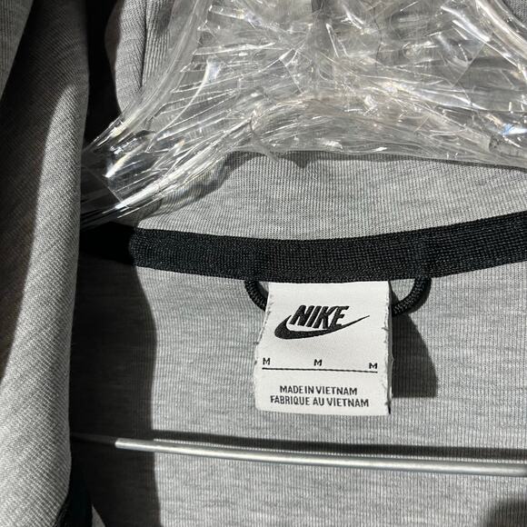 Nike Sportswear Tech Fleece Graphic Gray Full Zip Sweatshirt Men’s Size Medium - Picture 4 of 8